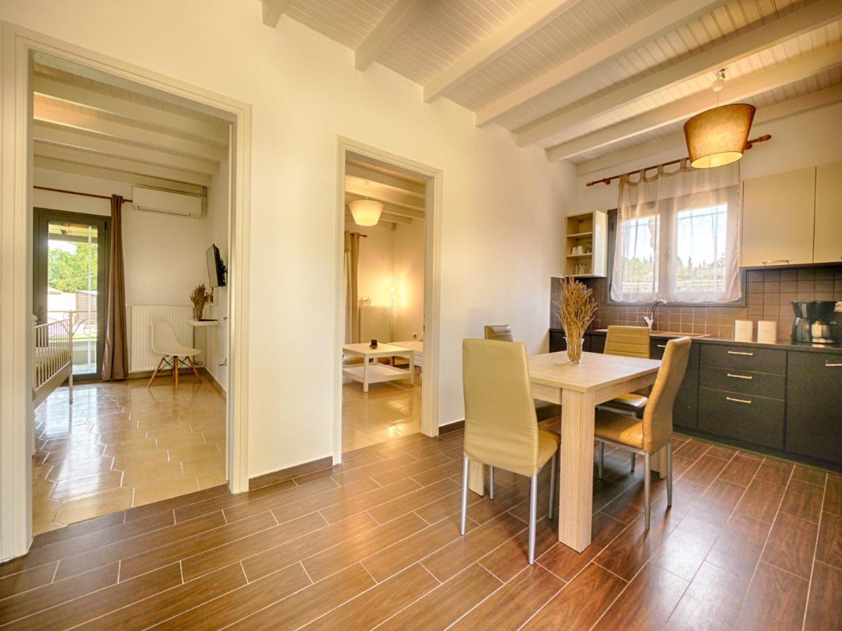 Cozy Family Friendly Apartment With Large Garden Close To Beaches - Dirella Kynopiastai Экстерьер фото
